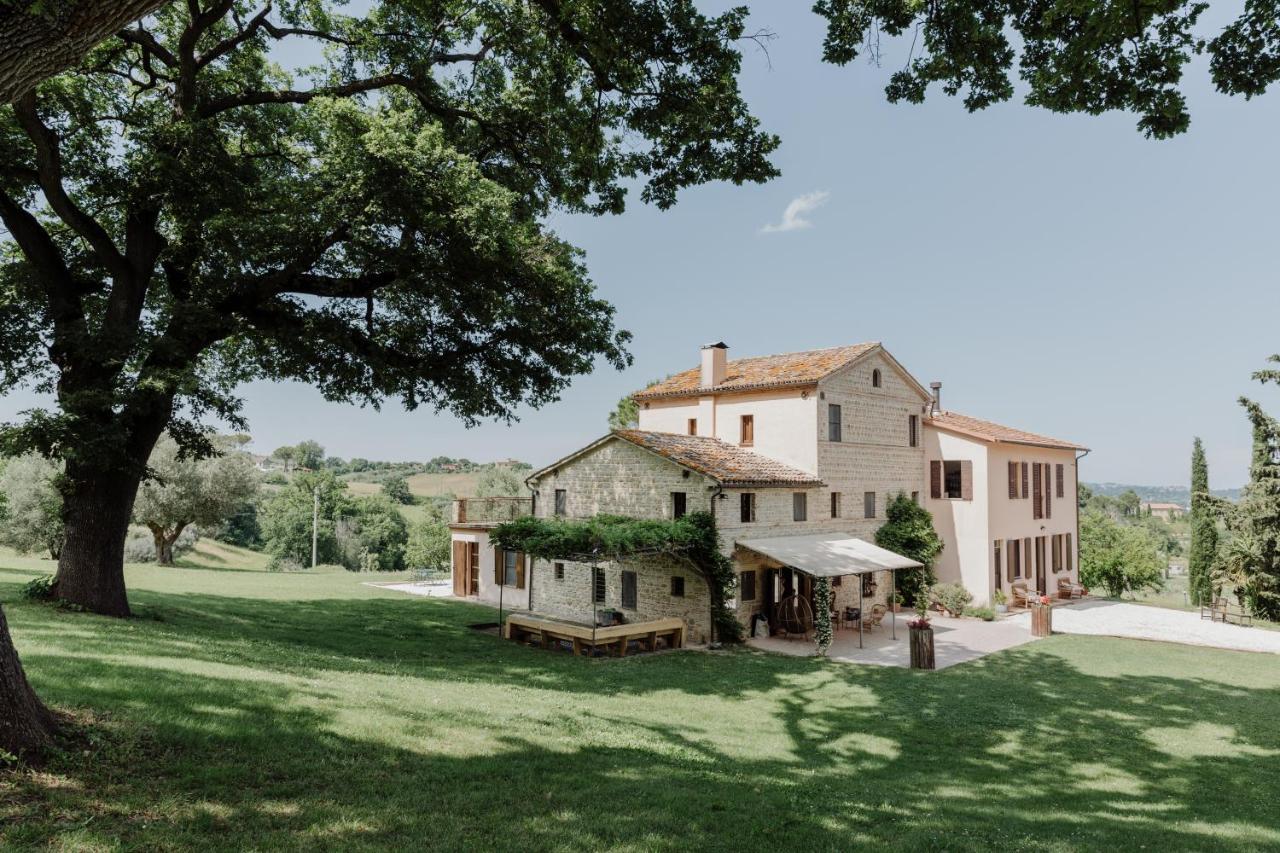 Agriturismo Qui Voglio Monte Roberto Ngoại thất bức ảnh