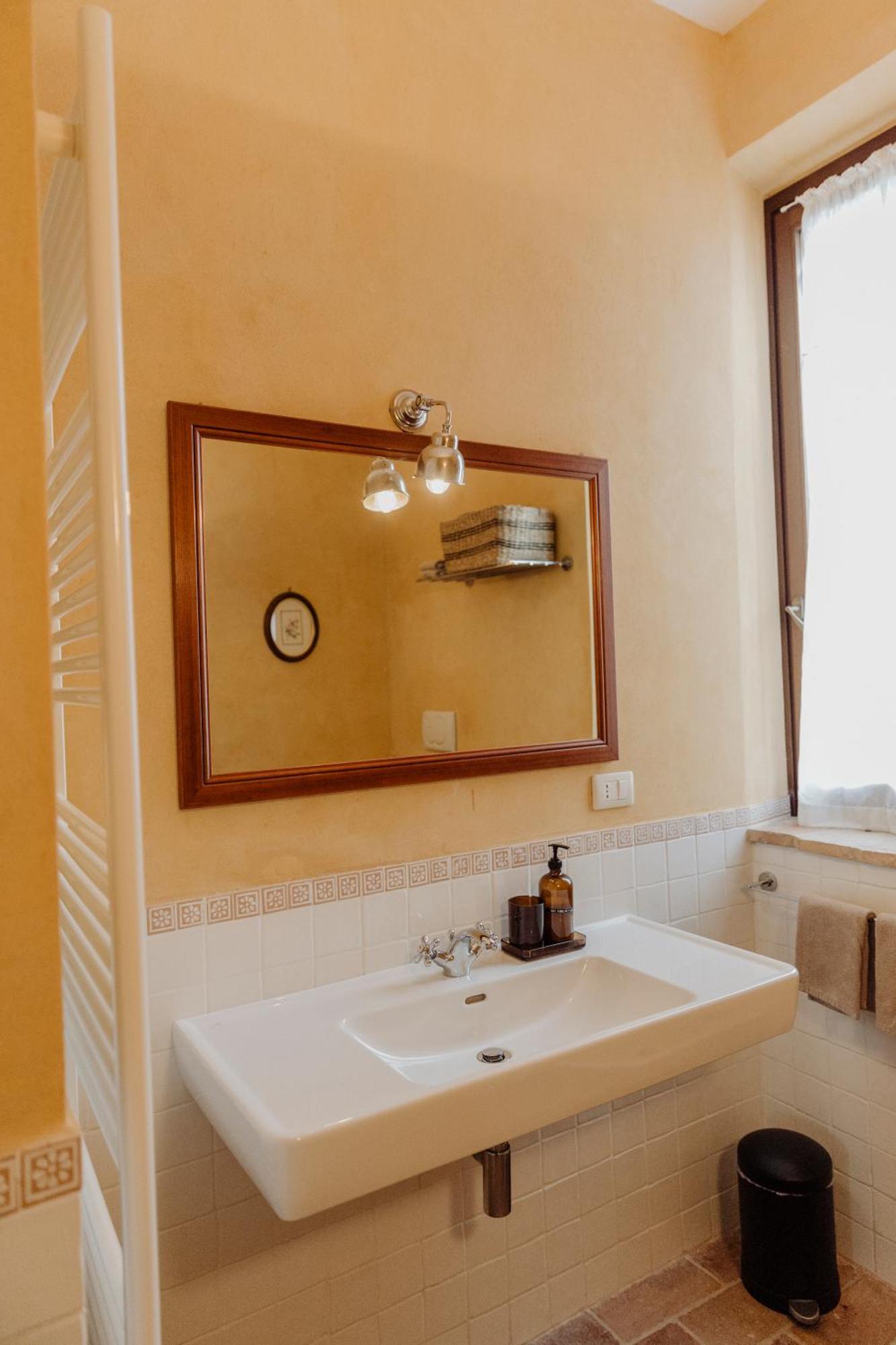 Agriturismo Qui Voglio Monte Roberto Ngoại thất bức ảnh